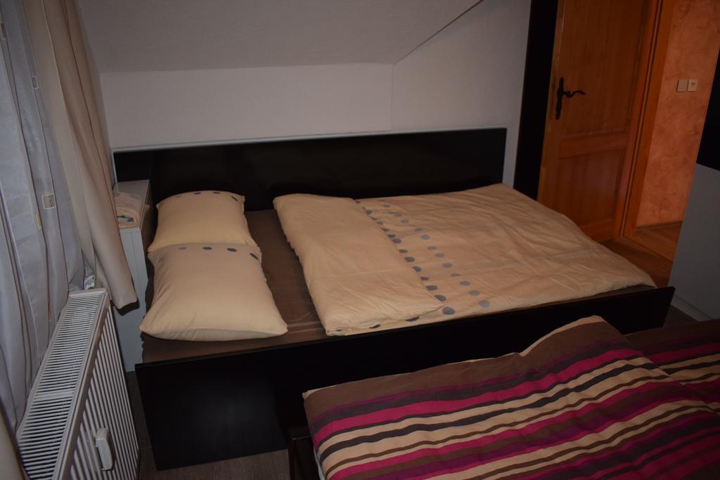 Apartment Borovnica มอร์าฟสเก-ตอปลิตเซ ภายนอก รูปภาพ